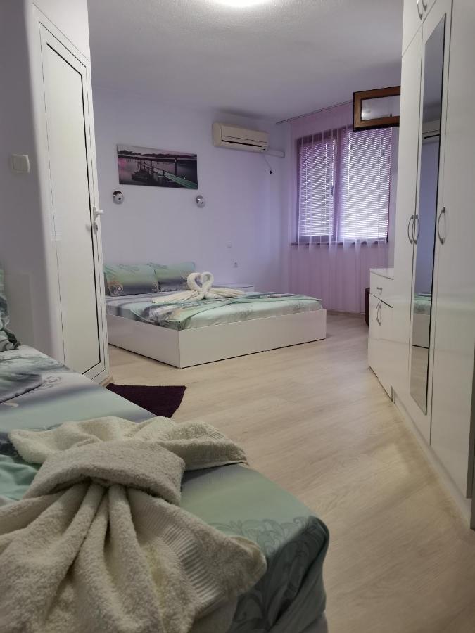 Primorski Briz Guest House Primorsko Exterior foto